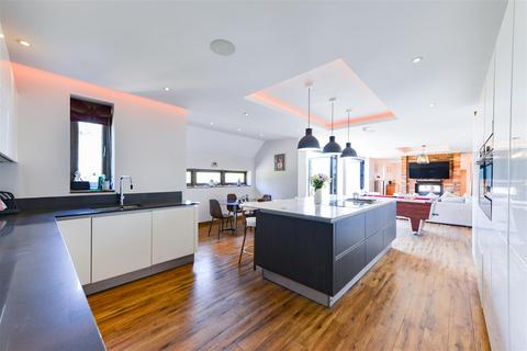 5 bedroom detached house for sale, Dover Road, Westcliffe, Dover