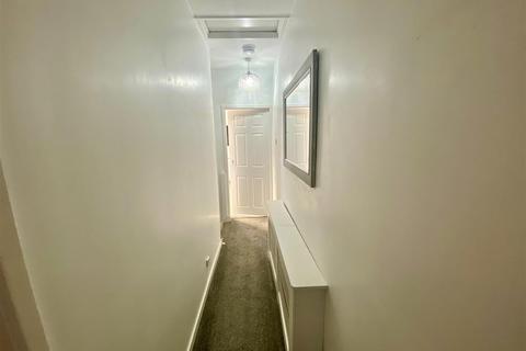 2 bedroom semi-detached house for sale, Ashby Road, Hinckley LE10