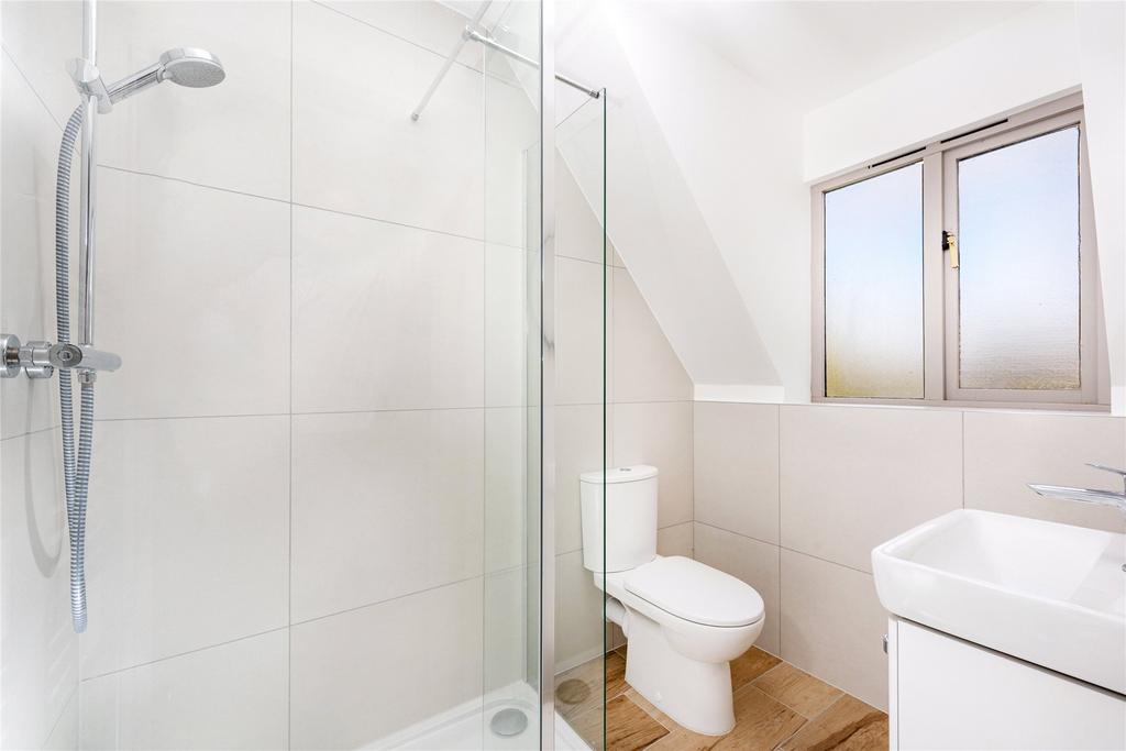 Bed Two En Suite