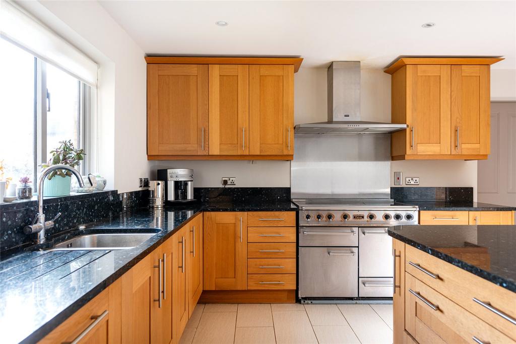 Kitchen/Breakfast