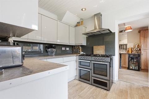 4 bedroom detached house for sale, 18 Glenwood Gardens, Lenzie, Kirkintilloch, G66