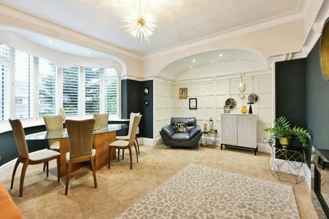5 bedroom detached house for sale, Mottram Old Road, Greater Manchester SK15