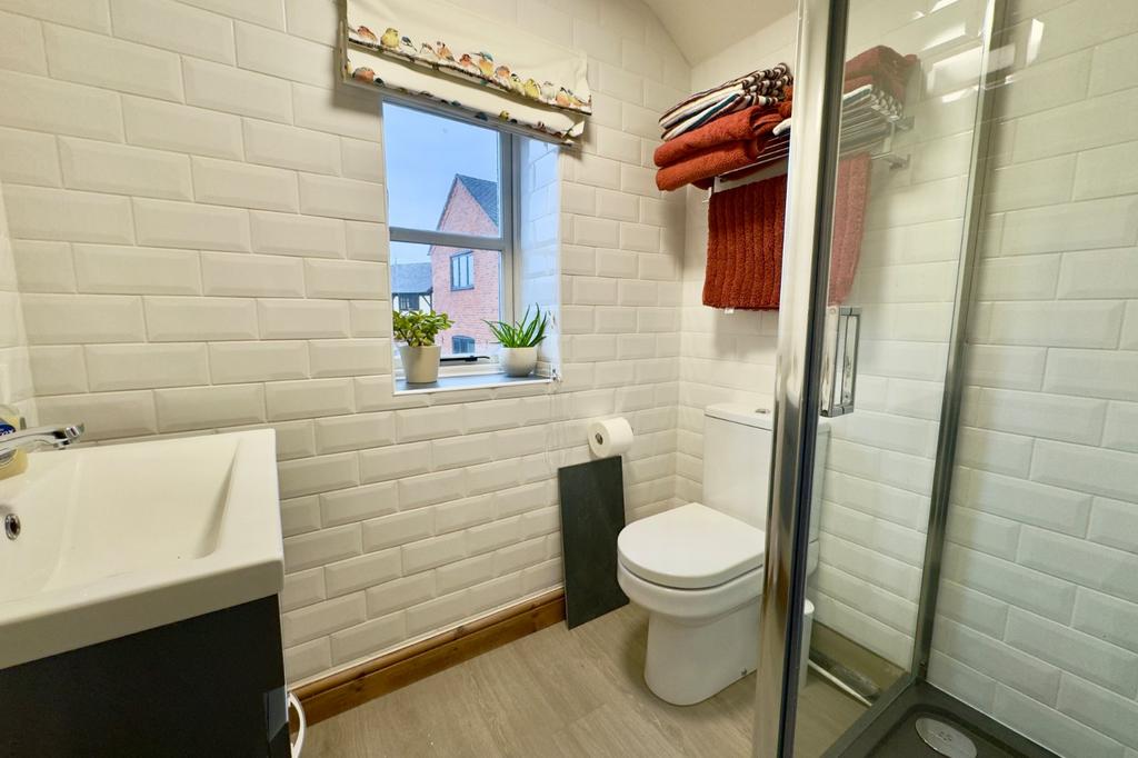 Ensuite Three