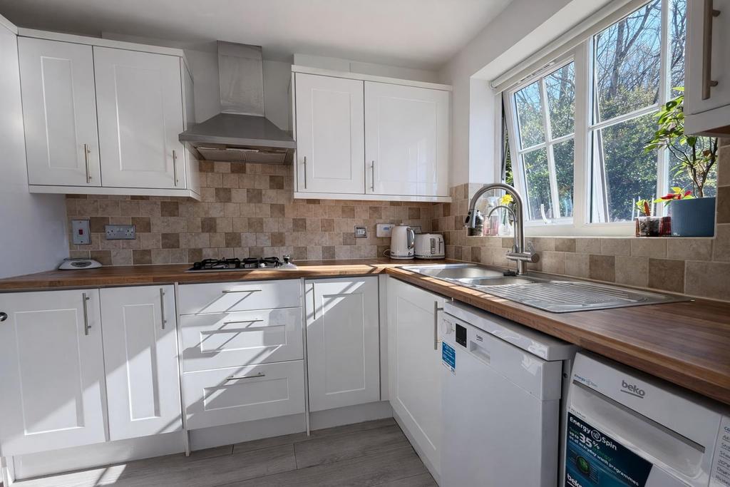 Fitted Kitchen