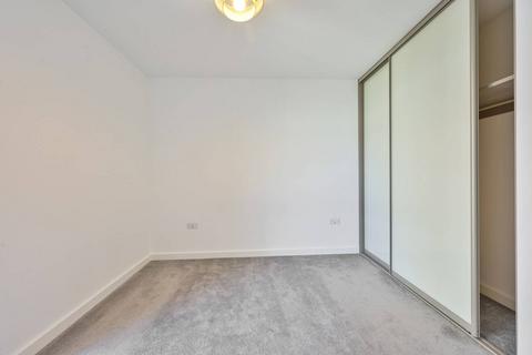 1 bedroom flat for sale, Osiers Road, Wandsworth, London, SW18