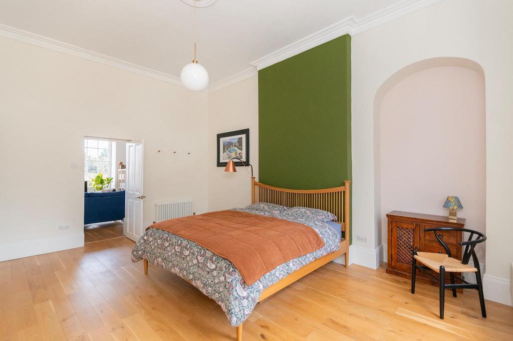 F1 F9 FBECN - Bedroom B.jpg