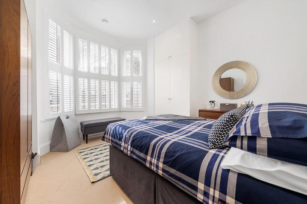Bedroom.JPG