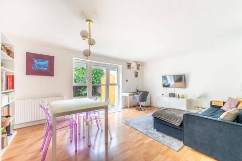 undefined, Lucas Close, Willesden, London, NW10