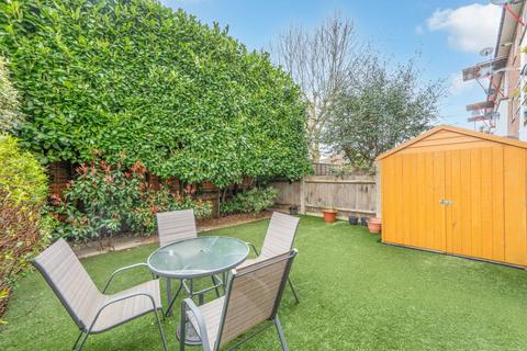 undefined, Lucas Close, Willesden, London, NW10