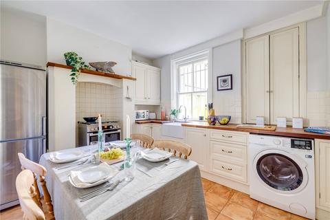 3 bedroom apartment for sale, Queen's Club Gardens, London, W14