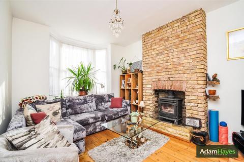3 bedroom semi-detached house for sale, Finchley Park, London N12
