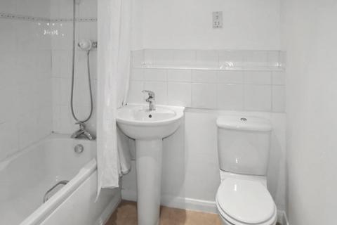 2 bedroom apartment to rent, Balfour Close, Northampton