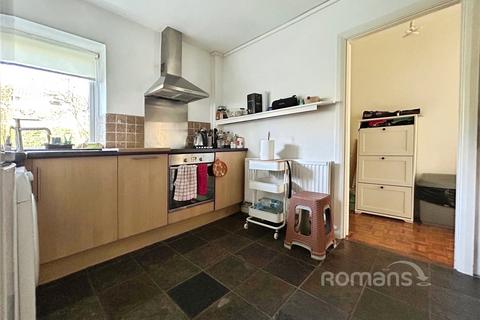 2 bedroom apartment for sale, Boulters Gardens, Maidenhead, Berkshire