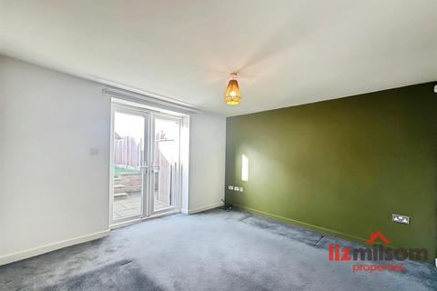 3 bedroom semi-detached house for sale, Bernard Street, Swadlincote DE11
