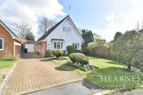 3 bedroom detached house for sale, Albany Drive, Three Legged Cross, Wimborne, BH21