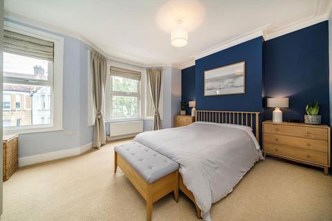 4 bedroom terraced house for sale, Eswyn Road, London SW17