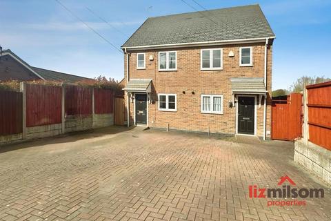 3 bedroom semi-detached house for sale, Bernard Street, Swadlincote DE11