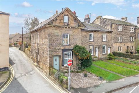 4 bedroom end of terrace house for sale, Main Street, Burley in Wharfedale, Ilkley, West Yorkshire, LS29