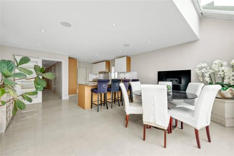 4 bedroom end of terrace house for sale, Thomas More Gardens, Esher, Surrey, KT10