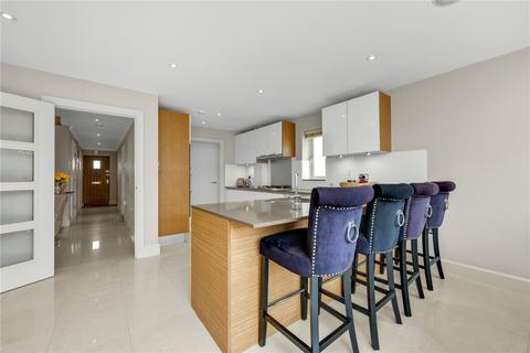 4 bedroom end of terrace house for sale, Thomas More Gardens, Esher, Surrey, KT10