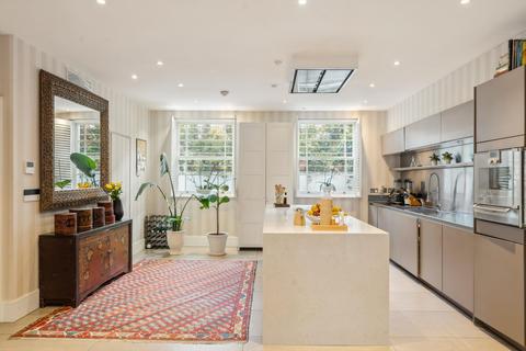 undefined, Gertrude Street, London, SW10