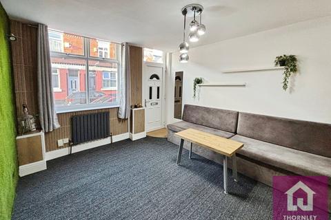 4 bedroom terraced house for sale, Thorn Grove, Fallowfield, Greater Manchester, M14