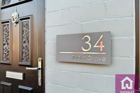 4 bedroom terraced house for sale, Thorn Grove, Fallowfield, Greater Manchester, M14