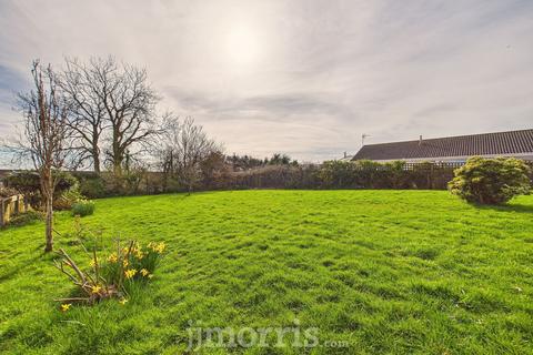 3 bedroom detached bungalow for sale, Jubilee Gardens, Templeton, SA67