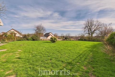 3 bedroom detached bungalow for sale, Jubilee Gardens, Templeton, SA67