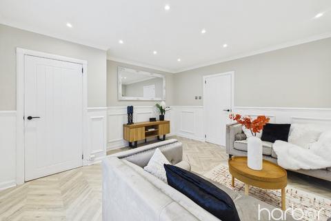 undefined, Estate Road, Carmyle, Glasgow, City of Glasgow, G32 8BS