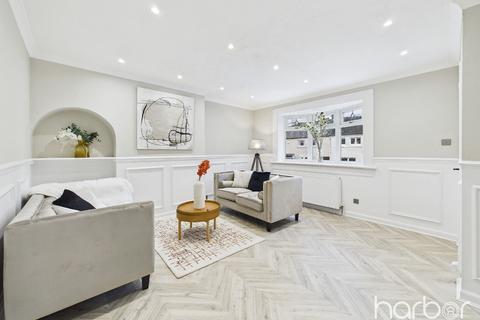 undefined, Estate Road, Carmyle, Glasgow, City of Glasgow, G32 8BS