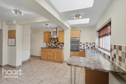 3 bedroom semi-detached house to rent, Mowbray Road, CAMBRIDGE