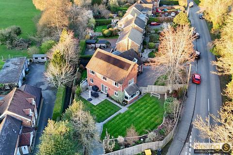 undefined, Potten End, Berkhamsted