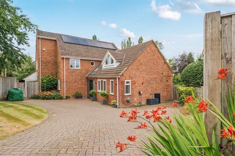 5 bedroom detached house for sale, Potten End, Berkhamsted