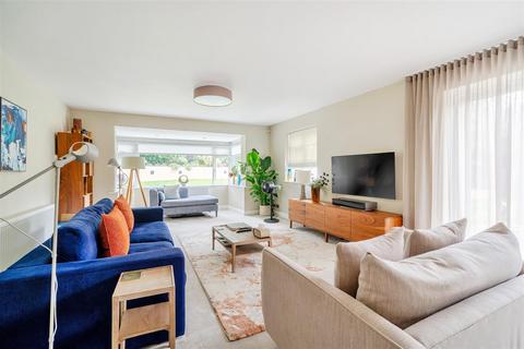 5 bedroom detached house for sale, Potten End, Berkhamsted