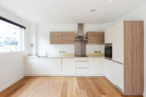 Cambridge Avenue NW6