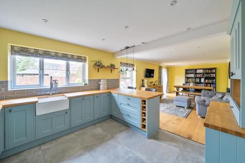 4 bedroom detached house for sale, Bryony Road,  Bure Park,  Bicester,  Oxfordshire,  OX26