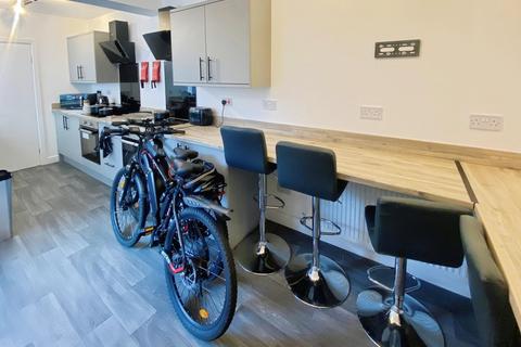 6 bedroom end of terrace house for sale, Walton Hall Avenue, Walton, Liverpool, L4