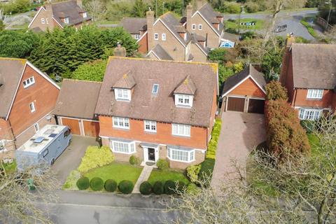 undefined, Sandringham Drive, Dartford, DA2