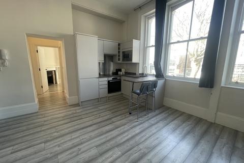 1 bedroom apartment to rent, Bolton Road, Eastbourne BN21