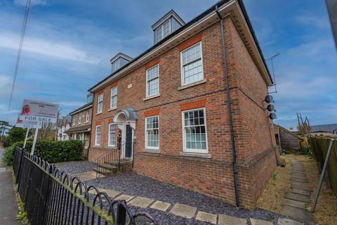 undefined, Maidstone Road, Tonbridge TN12