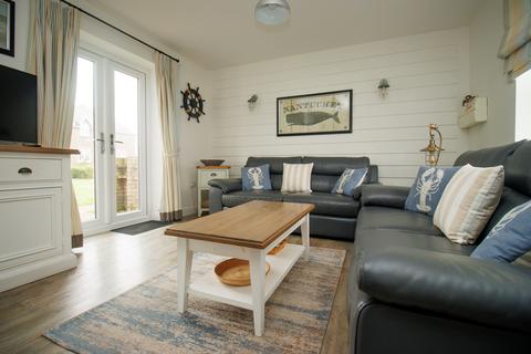 3 bedroom end of terrace house for sale, Moor Road, The Bay, Filey YO14