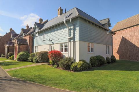 3 bedroom end of terrace house for sale, Moor Road, The Bay, Filey YO14