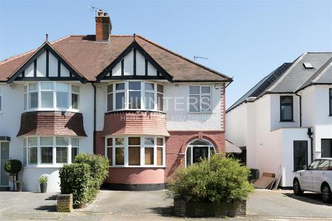 Wren Avenue, NW2