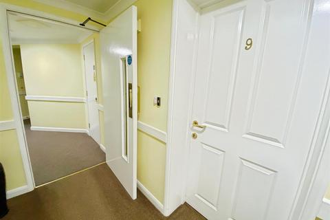 1 bedroom retirement property for sale, Stanhill Road, Shrewsbury