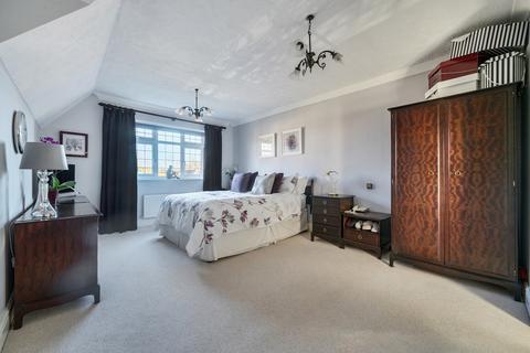 5 bedroom detached house for sale, Redlands Place, Berkshire RG41