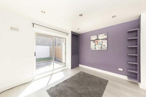 1 bedroom flat for sale, Princes Road, London W13