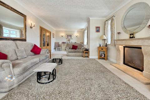 undefined, Roundwood Road, Baildon BD17