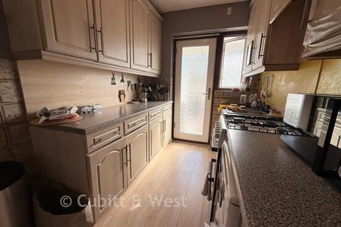 undefined, Lower Road, Sutton, Surrey