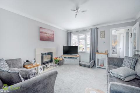 undefined, Spencer Close, Tadley RG26